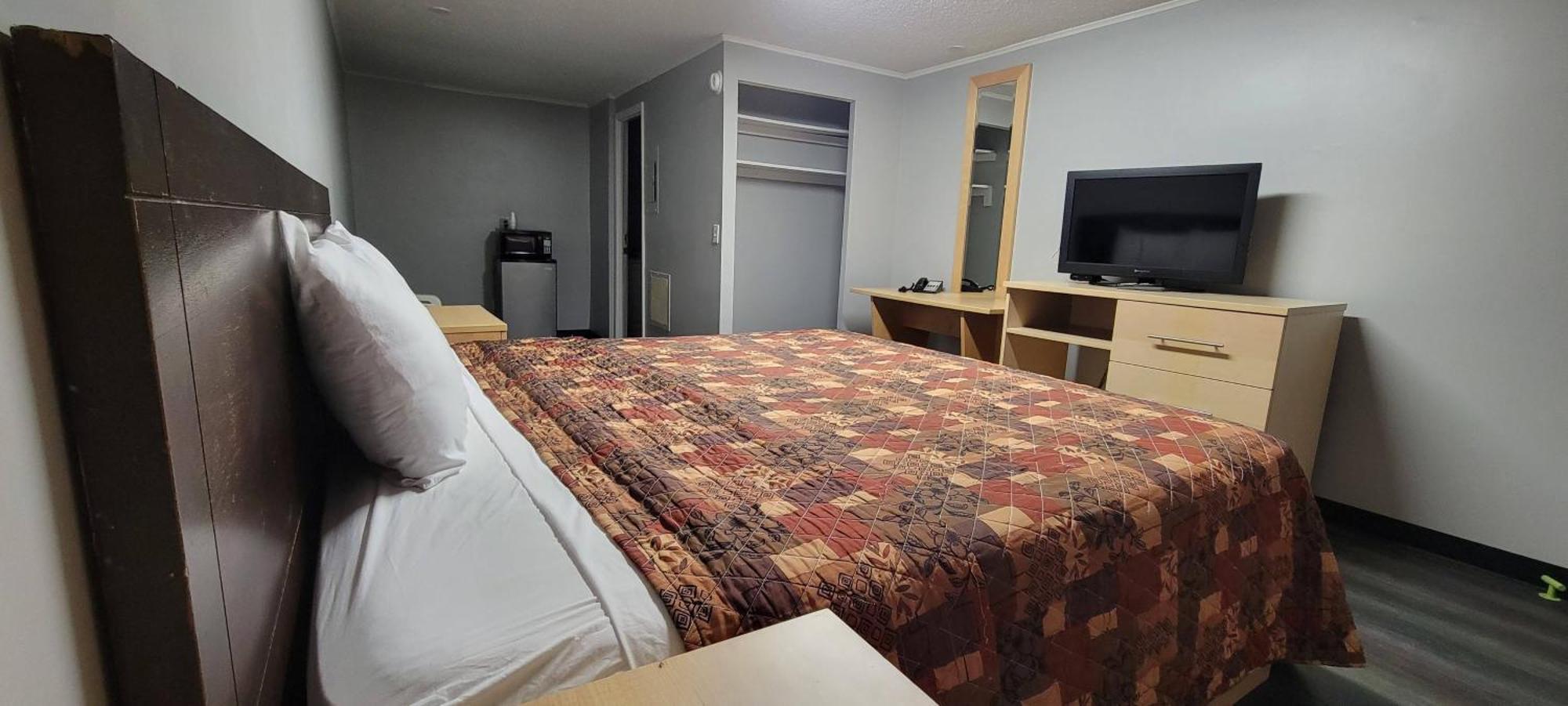 Superlodge New Castle Exterior photo
